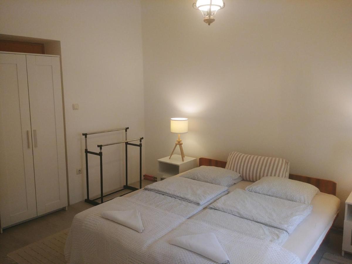 Ferienwohnung Nyugalom Szigete Haz Lakitelek Exterior foto