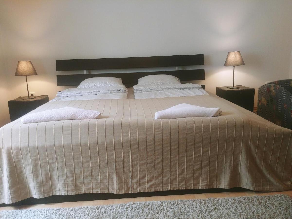 Ferienwohnung Nyugalom Szigete Haz Lakitelek Exterior foto